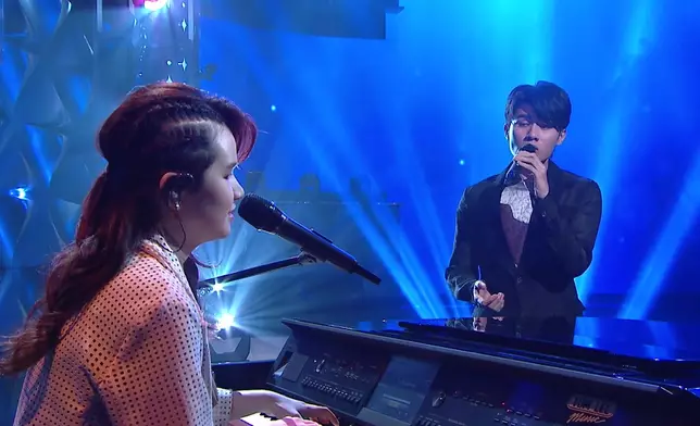 譚耀文組的蕭凱恩Michelle＋胡港豐Andrew《笑忘書》。