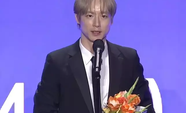 日星坂口健太郎憑韓劇《愛過之後來臨的》成為視帝。 網上圖片