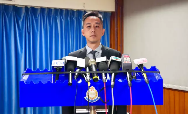 油尖警區助理指揮官（刑事）程知仁警司簡報案情。