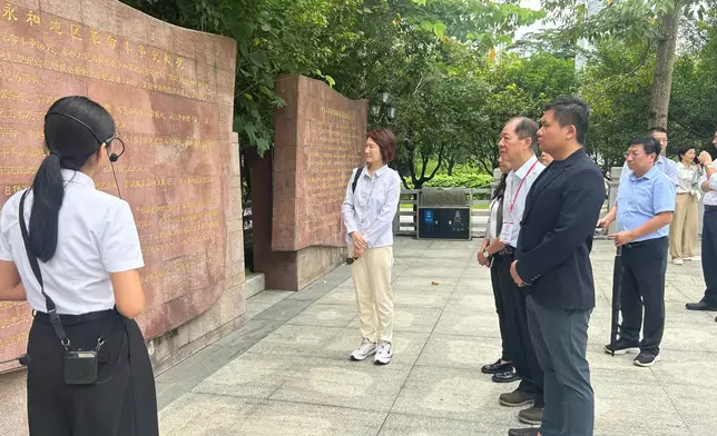 巴士的報記者攝