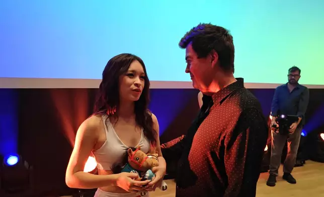 Ariel與娛樂界傳奇人物Simon Fuller