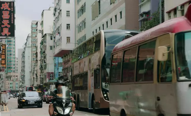 劇集不少劇情於深水埗取景，劇組亦刻意拍攝不少深水埗生活面貌鏡頭，港味濃。