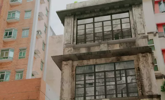 劇中醫道惠民今昔對比照。