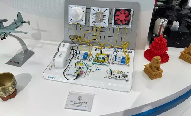 巴士的報記者攝