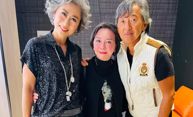 林子祥（阿Lam）與葉蒨文（Sally）接受查小欣YouTube頻道「紅查館」訪曼。