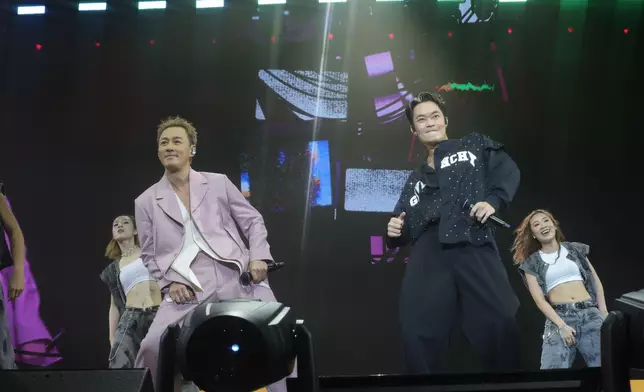 胡子彤驚喜登場，與林峯合力跳唱《Chok》。