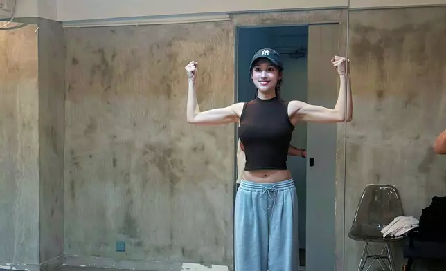 結實二頭肌好搶鏡。