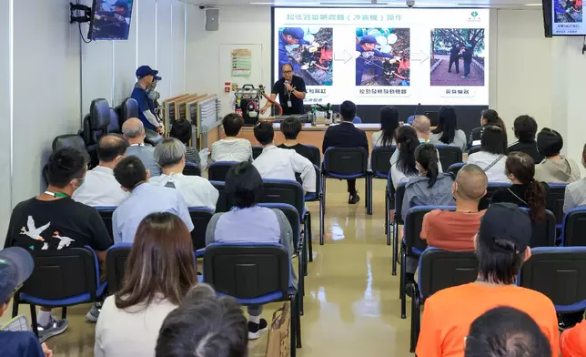 衛生局舉辦「滅蚊技術應用培訓」。澳門政府新聞局圖片