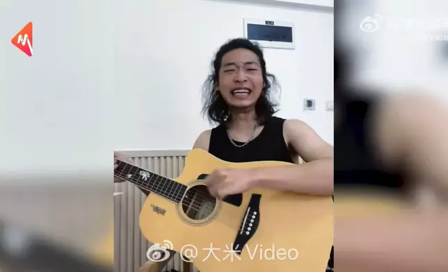 偏癱男樂觀分享康復日常收獲網民「調侃式鼓勵」。影片截圖