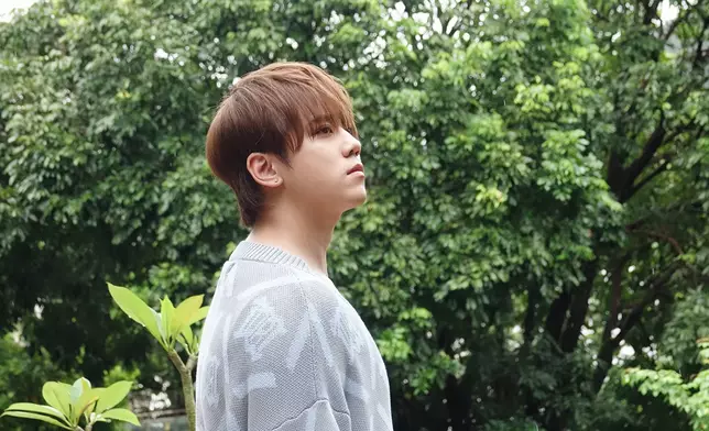 姜濤推出首支個人國語單曲《流浪星球》圓夢。