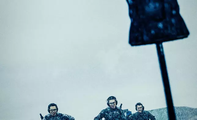 演員為拍電影接受8個月地獄訓練。