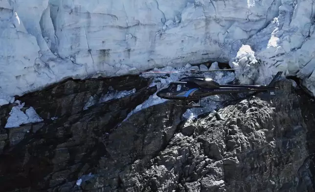 第一站上雪山，Christy不禁讚歎「係最接近天堂的地方」