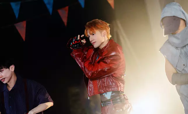 關智斌（Kenny）近日推出演唱會主題曲《夢不落派對》。