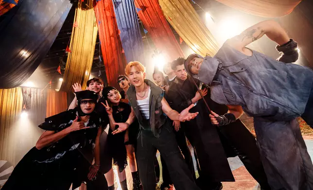 不過為了演唱會可以同大家一齊玩，Kenny話幾辛苦都值得！