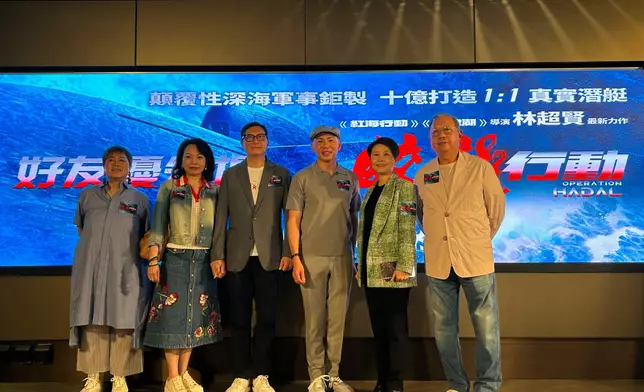 巴士的報記者攝