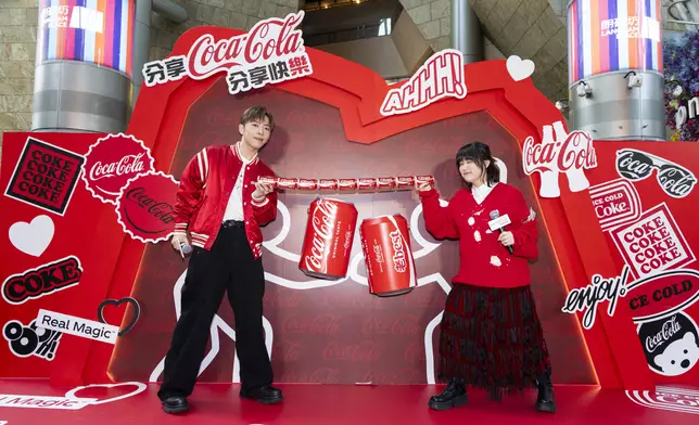 Edan與阿正成功造出超長「老Best友誼鍊」！