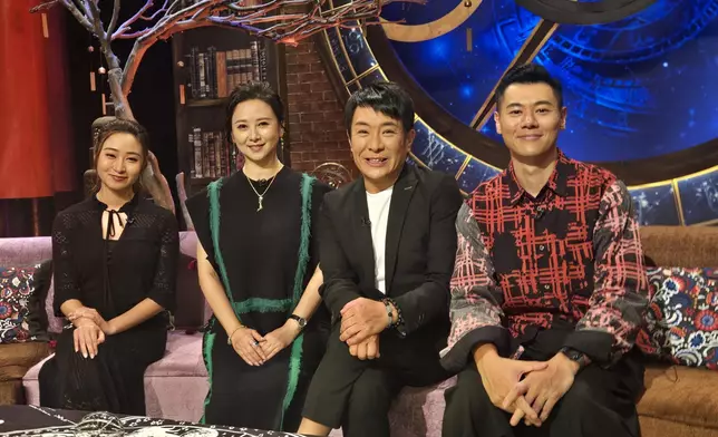 《直播靈接觸》第三季首集嘉賓翁虹。