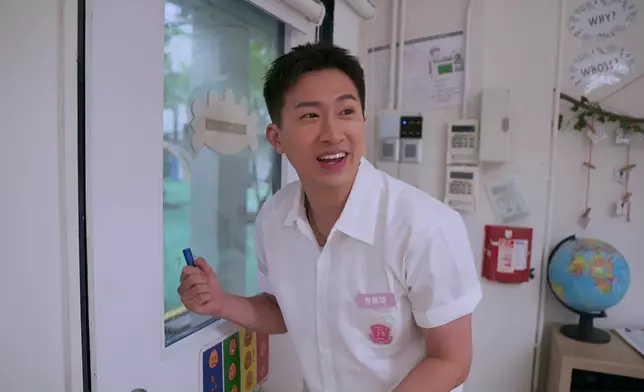 嗰邊Eddie搞感動，呢個GM就喺度搞Gag。