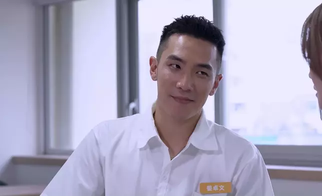 細John都係佻皮代表嚟。