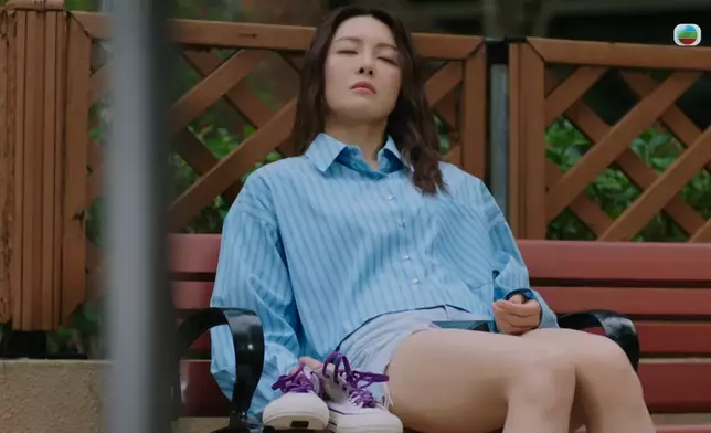 為咗照顧家姐，張曦雯唔單止好忙、仲要飛天遁地。