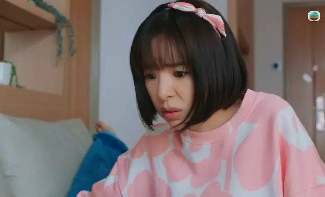 但其實佢係好緊張呢位妹妹。