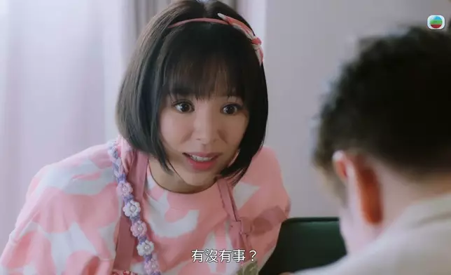 但其實佢係好緊張呢位妹妹。