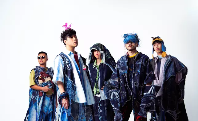 10月31日及11月1日紅磡「癲」覆開唱。