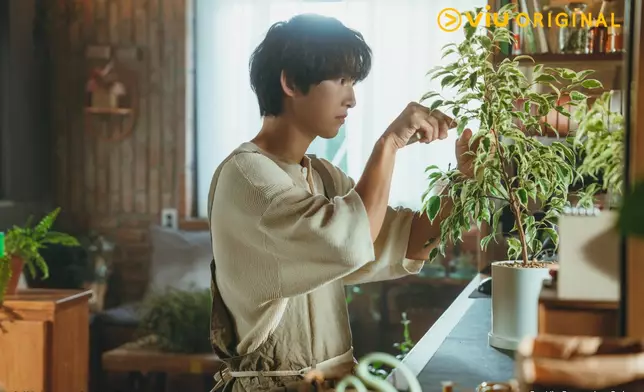 宋仲基曾有一段時間跑龍套。 Viu提供圖片