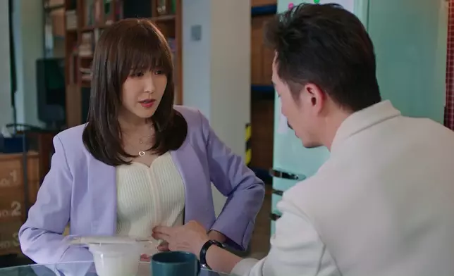 Kelly呷阿Moon啲戲都好搞笑，嚟緊仲有好多呢啲相關場口，密切留意呀。