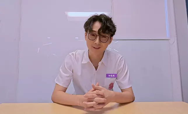 個個睇心儀勇者嘅時間囊都係由笑睇到感動再睇到喊。