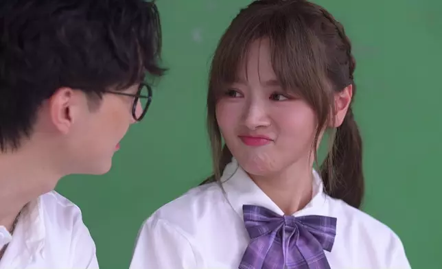 兩個嘅表情都係好可愛。