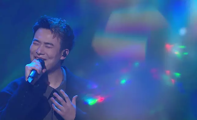 張津銘挑戰甜蜜情歌《默契》。