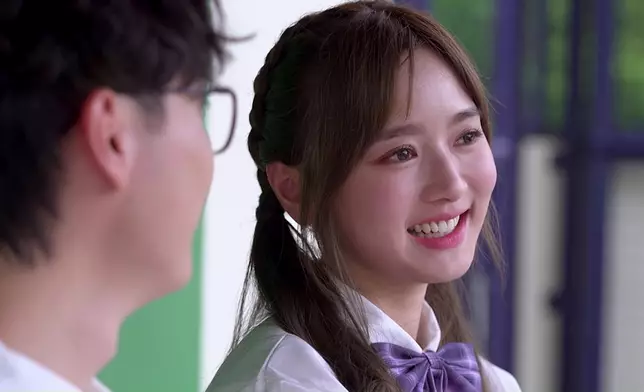 Yuki坦言對於Kris的時間囊表白感到感動。