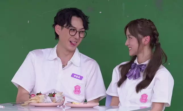 Kris為咗Yuki，竟主動連幕後剪片工作都撈埋，仲要個樣勁開心勁Enjoy，呢個男人真係好可靠好單純。