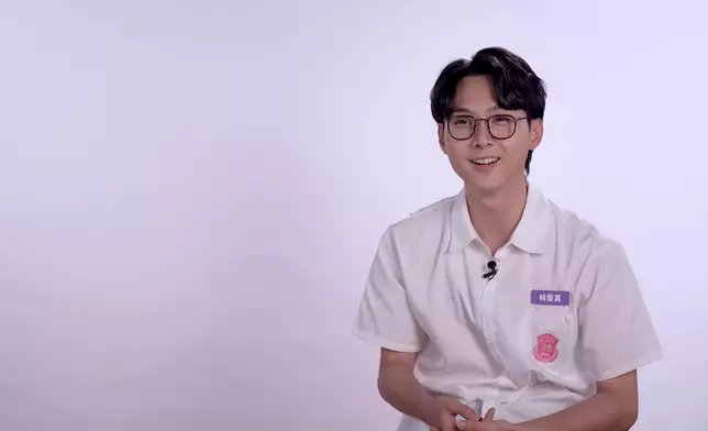 Kris為咗Yuki，竟主動連幕後剪片工作都撈埋，仲要個樣勁開心勁Enjoy，呢個男人真係好可靠好單純。