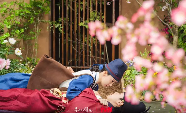 由允兒、李彩玟主演的《暴君的主廚》大獲好評。 tvN官方FB圖片