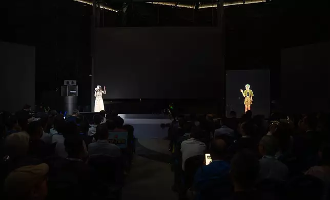 與虛擬歌手Vi合唱《Be Vi》。