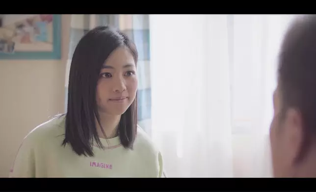 眼神好可愛同清澈。