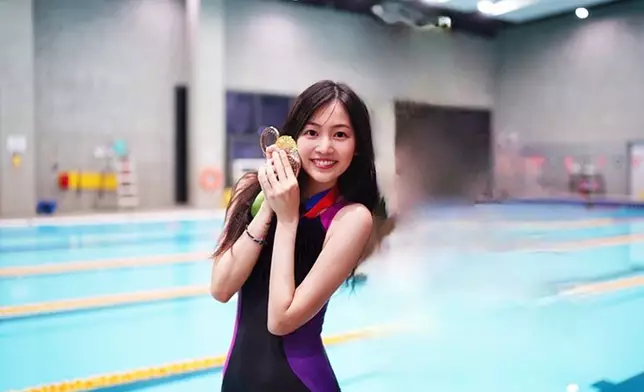 Rosita本身都係女飛魚，咁叻女得唔得架。