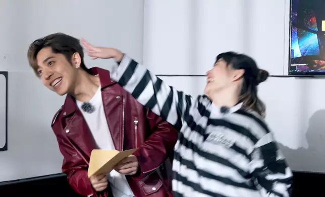 阿正一拳K.O. Edan。