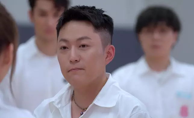 Step不捨Kenneth被淘汰。