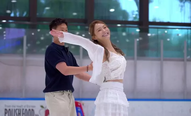 Sophie同GM鬥Kam，咩玩法。