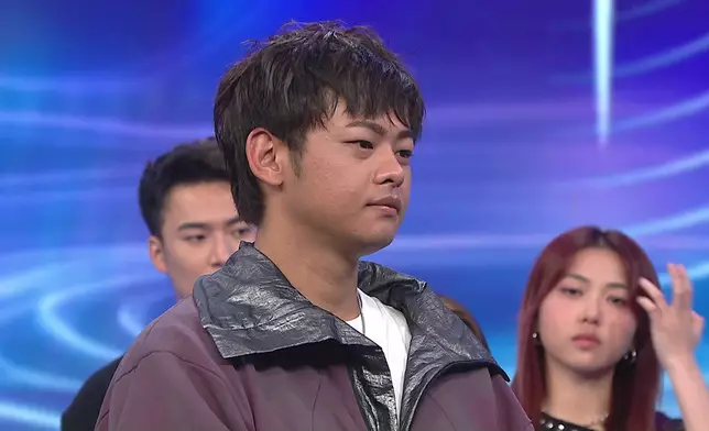 而另一位導師吳浩康心痛教導小林：小林，唔好再創造遺憾，依刻見到，就依刻把握機會。