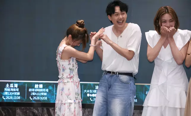 Yuki同Kris耍花槍就梗係正啦，不過就連關嘉敏嘅食花生樣都好正咯。