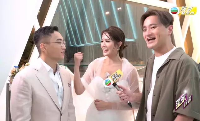 M&amp;M在配對成功現場接受娛樂新聞台訪問。