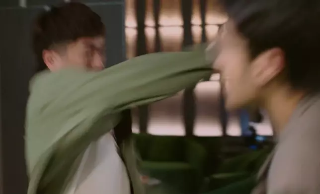 網民都話睇到好爽，同埋好鍾意丁丁同阿東呢頭喺《俠醫》打完交。