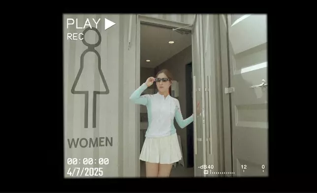 三人挑戰刺激運動—索道滑水。