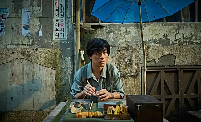 主演之一的朴正民更是出於對導演與作品的信任與熱情，欣然同意「零片酬」演出。