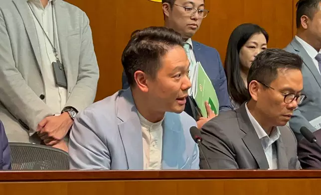 周浩鼎。巴士的報記者攝