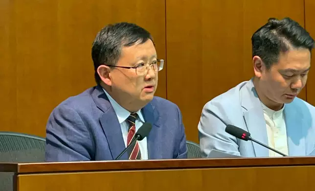 黃英豪。巴士的報記者攝